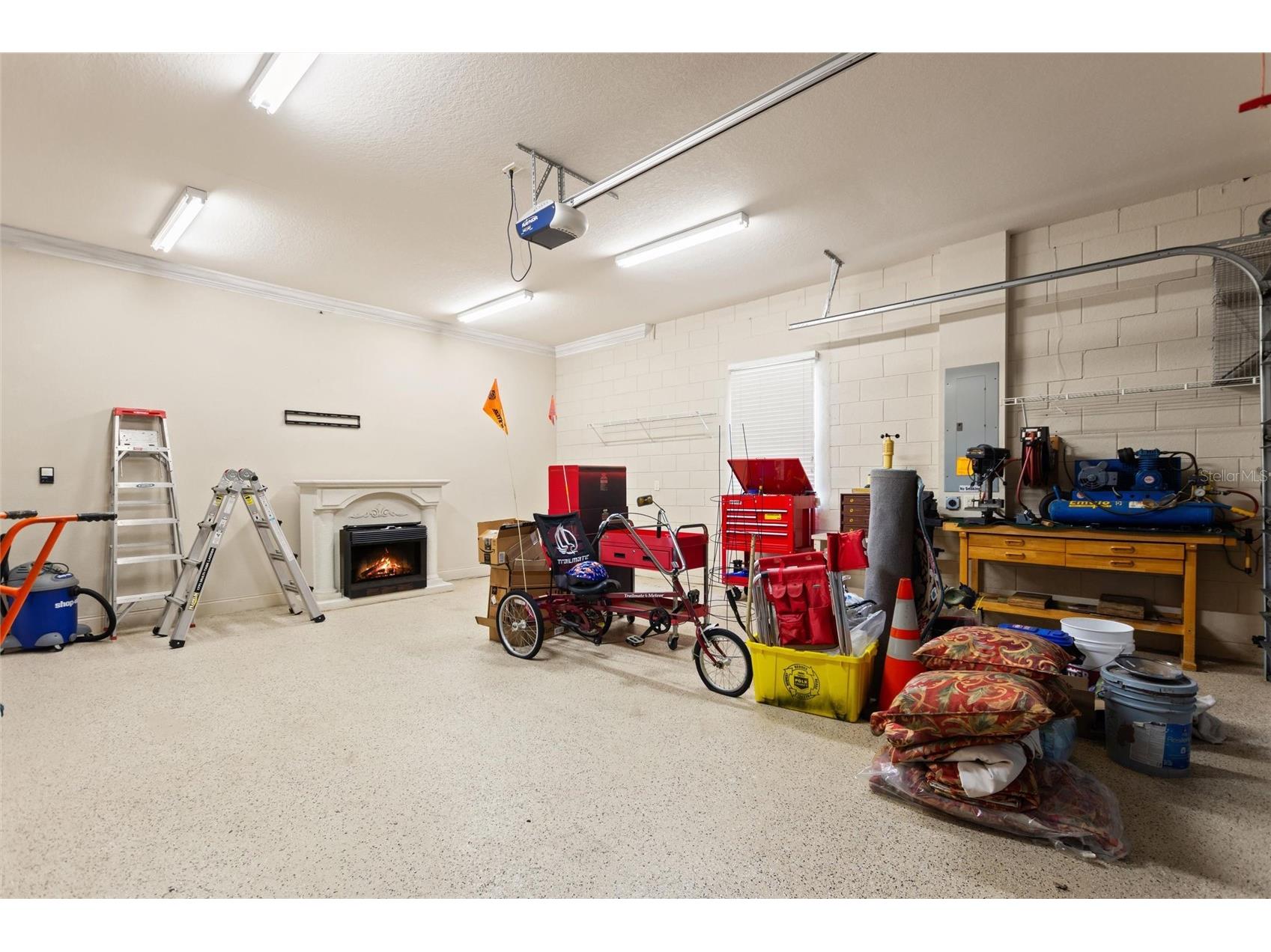 370 Meandering Way Polk City FL 33868 L4958533 image37