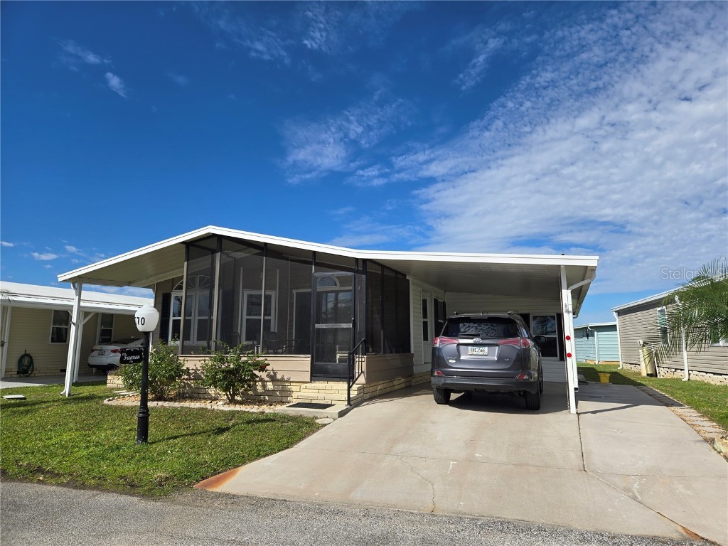 370 Melbourn Drive Haines City FL 33844 - LAKE HENRY P4933908 image1