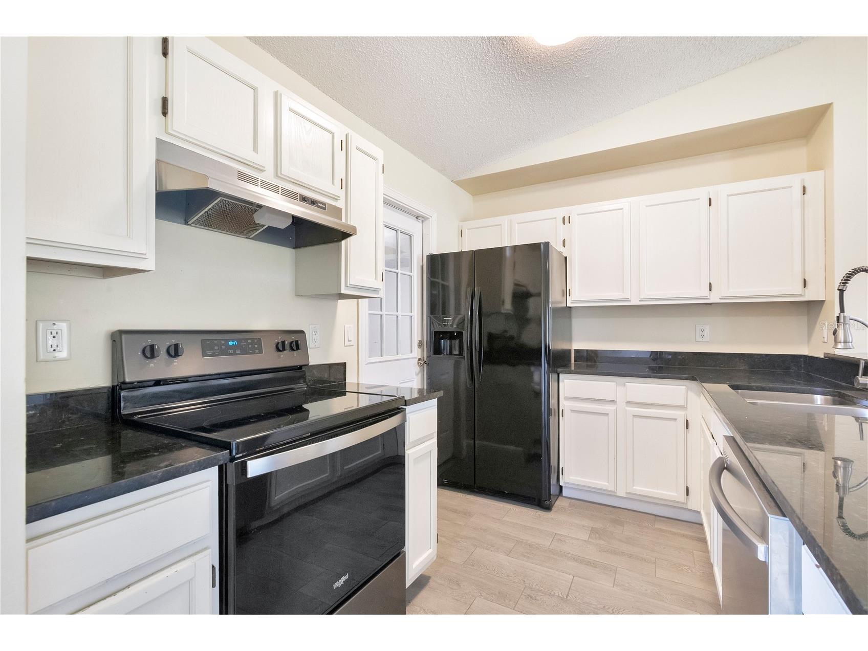 370 N Lake Avenue Apopka FL 32703 O6396377 image12