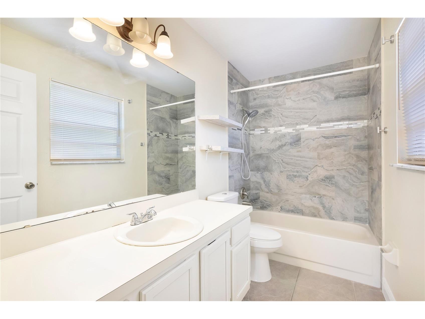 370 N Lake Avenue Apopka FL 32703 O6396377 image16