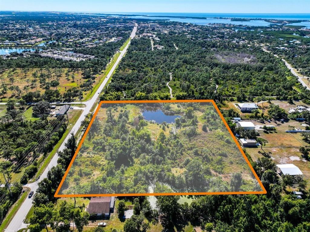 370 N Pine Street Englewood FL 34223 A4673270 image4