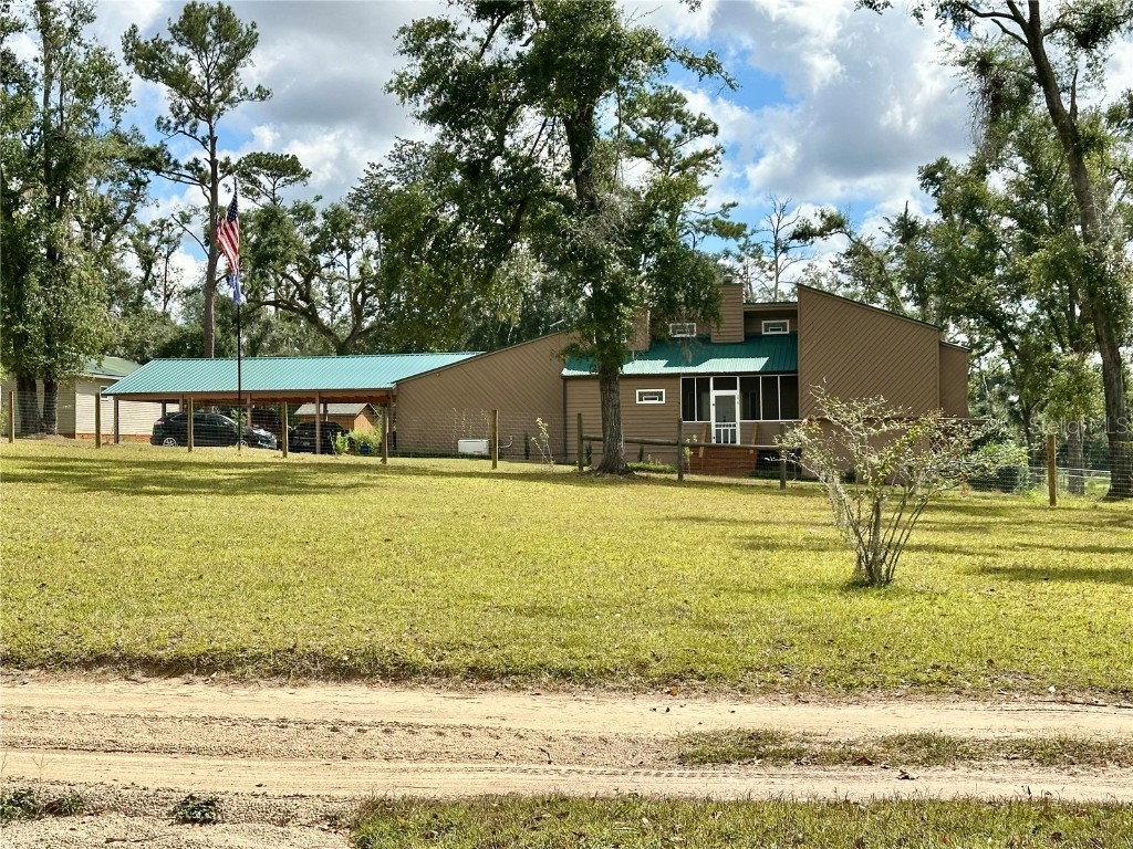 370 NE Gardenia Way Madison FL 32340 OM710482 image64