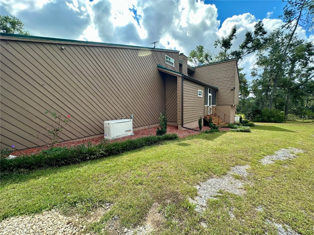 370 NE Gardenia Way Madison FL 32340 OM710482 image73