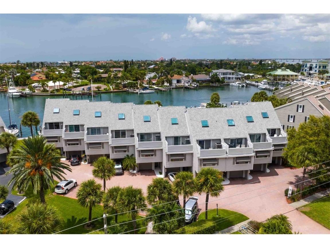 370 Pinellas Bayway S #C Tierra Verde FL 33715 - GRAND CANAL TB8452249 image1