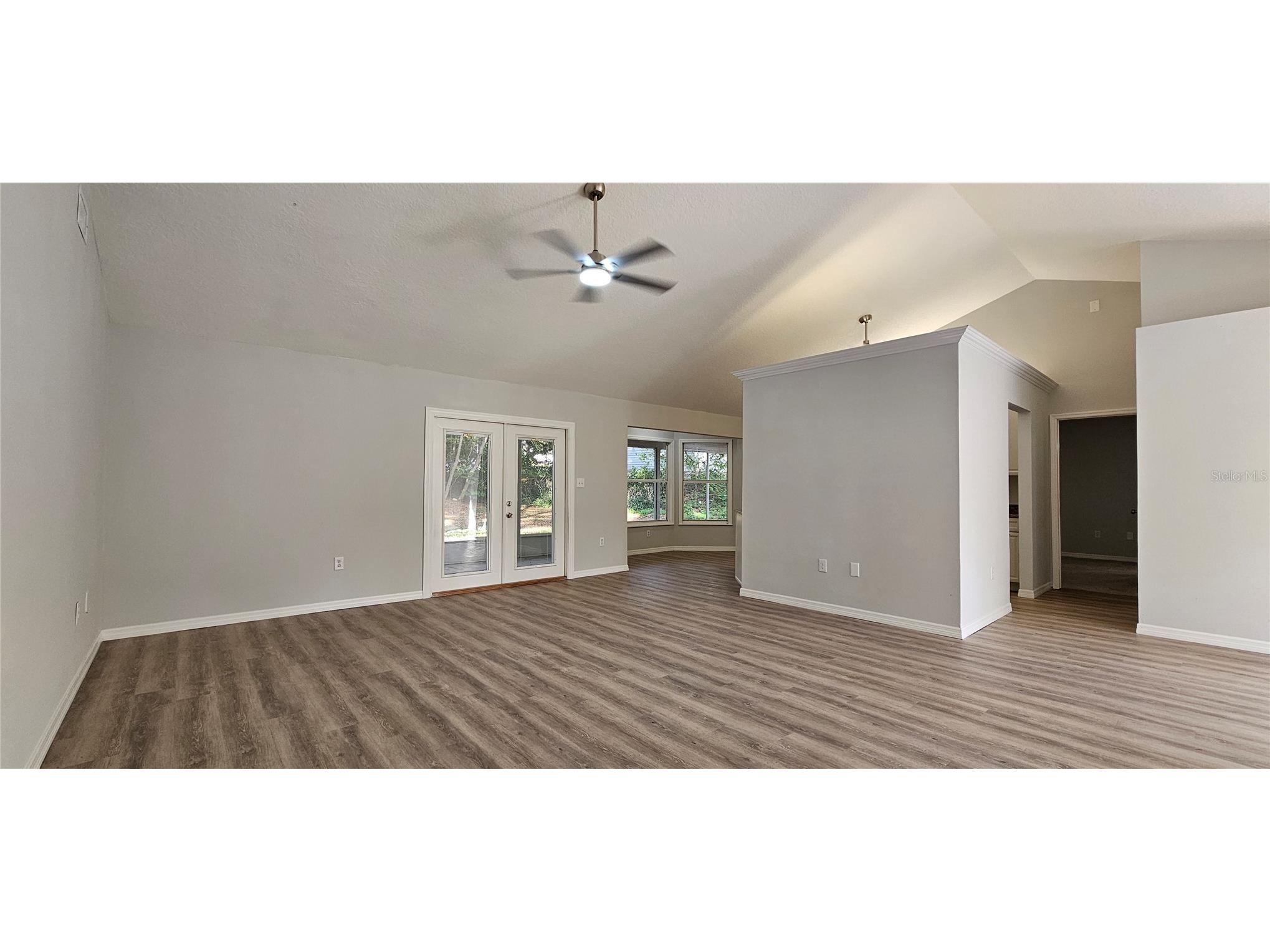 370 S Cobble Court Mount Dora FL 32757 - LAKE DORA/HARRIS CHAIN OF LAKE O6399776 image4