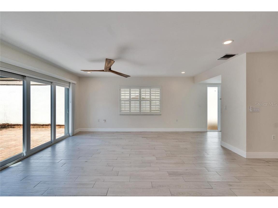 370 S Woodlands Drive Oldsmar FL 34677 TB8361268 image19