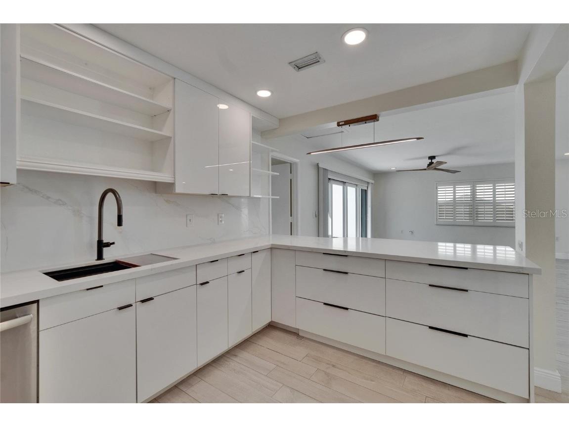 370 S Woodlands Drive Oldsmar FL 34677 TB8361268 image24