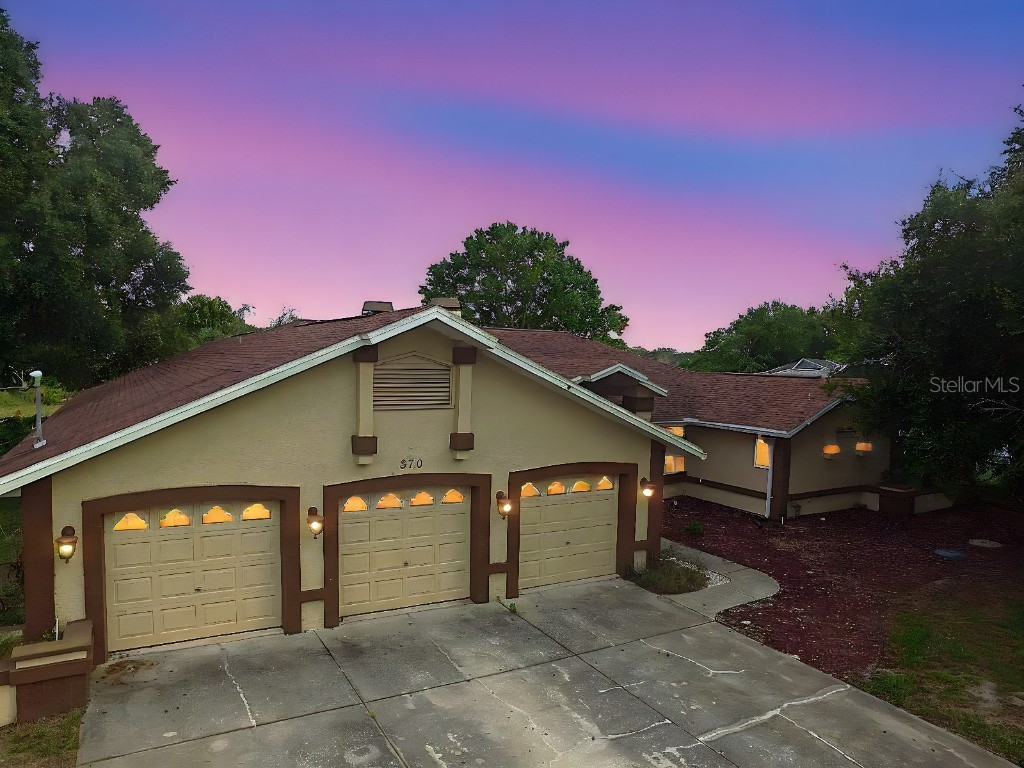 370 Telford Court Spring Hill FL 34606 - Hunters Lake W7877300 image1