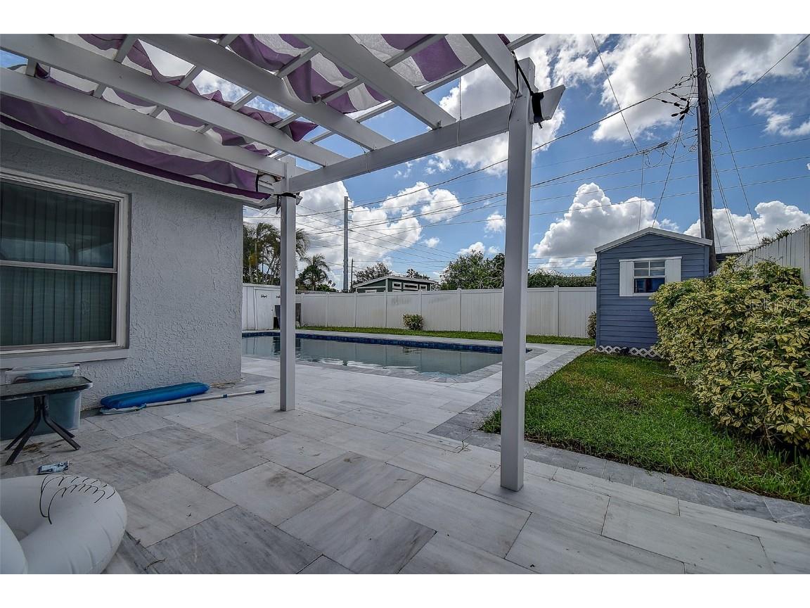 3700 14th Avenue N Saint Petersburg FL 33704 TB8436948 image18