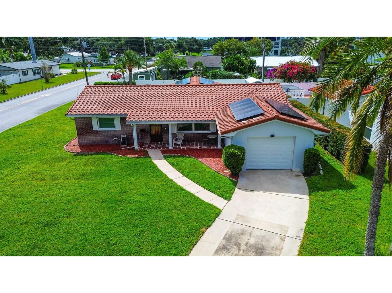 3700 14th Avenue N Saint Petersburg FL 33704 TB8436948 image2