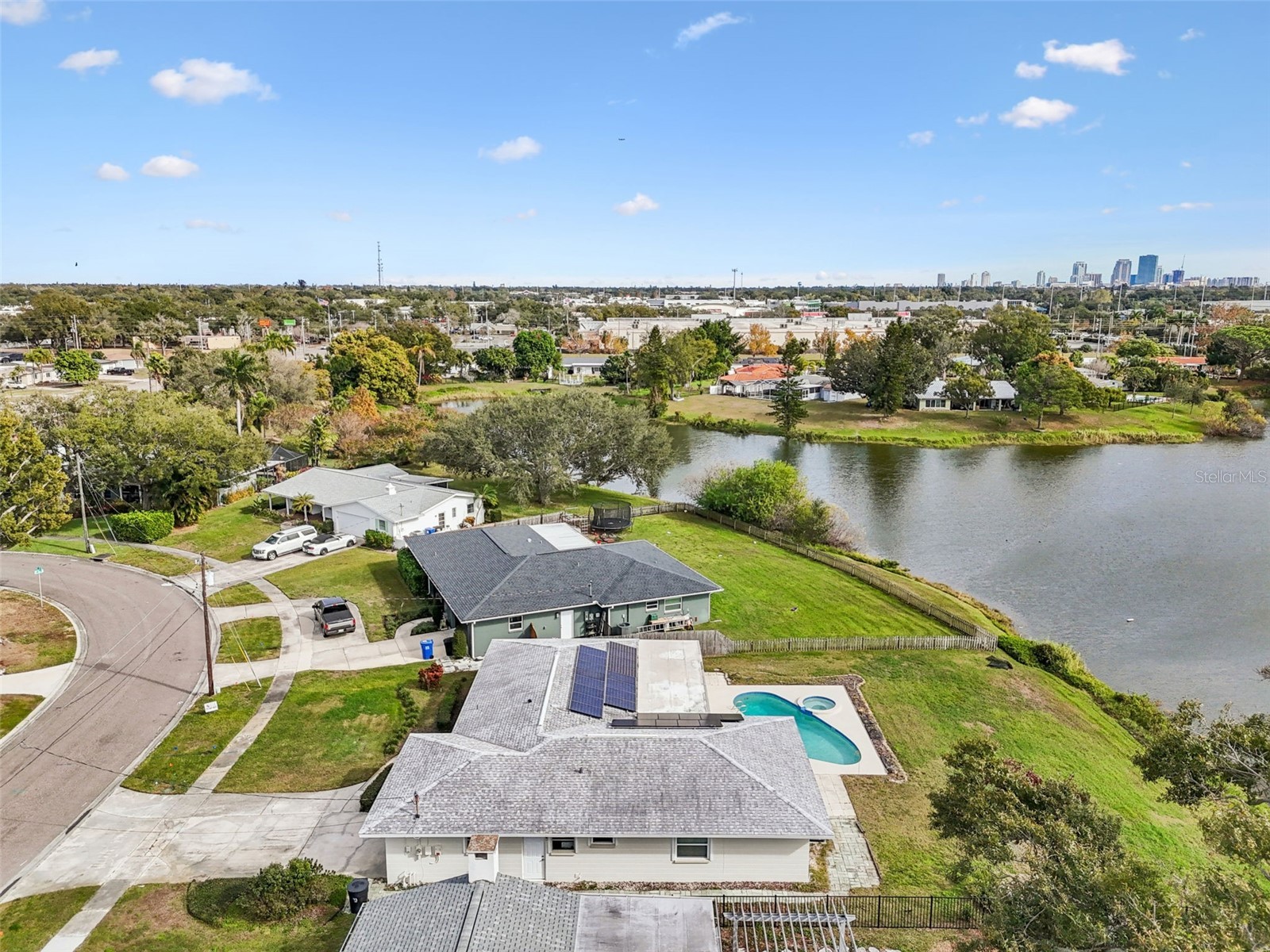 3700 21st Avenue N Saint Petersburg FL 33713 TB8459261 image1