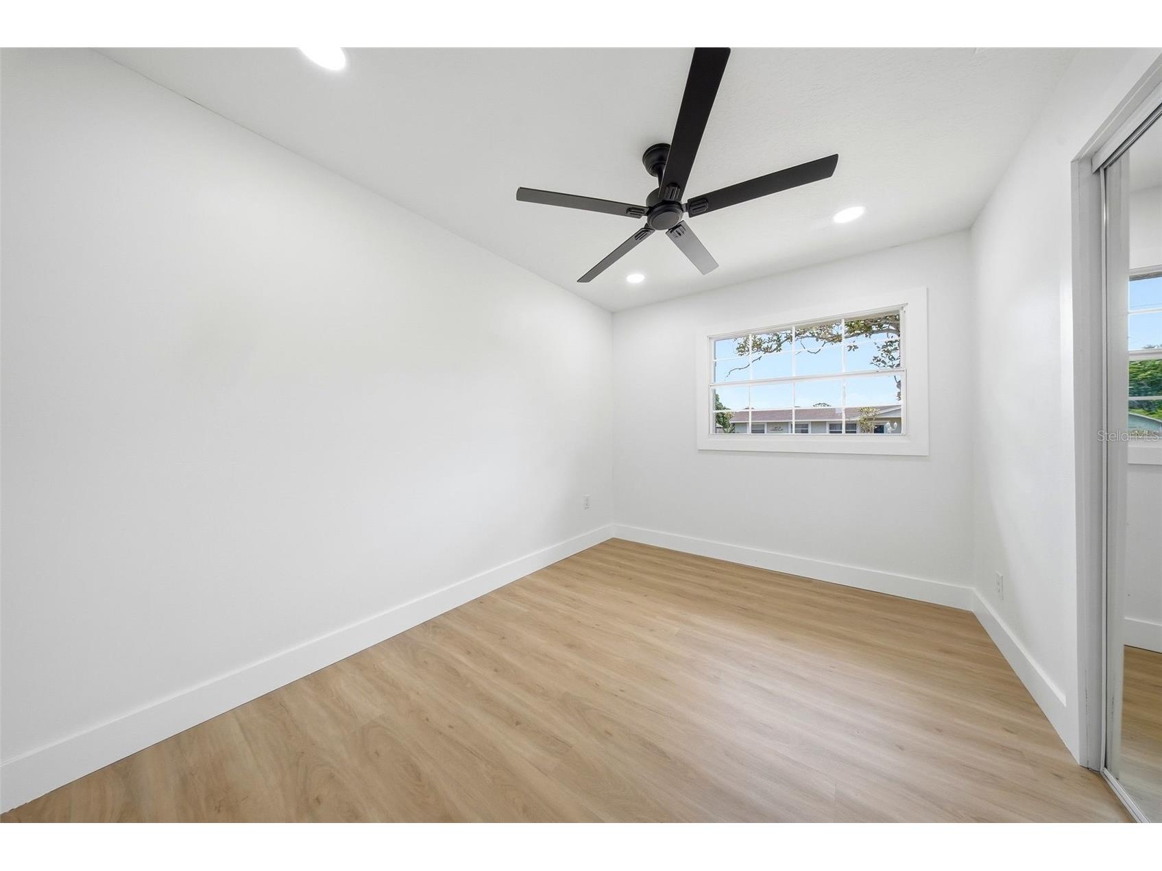 3700 72 Street N Saint Petersburg FL 33710 TB8504971 image29