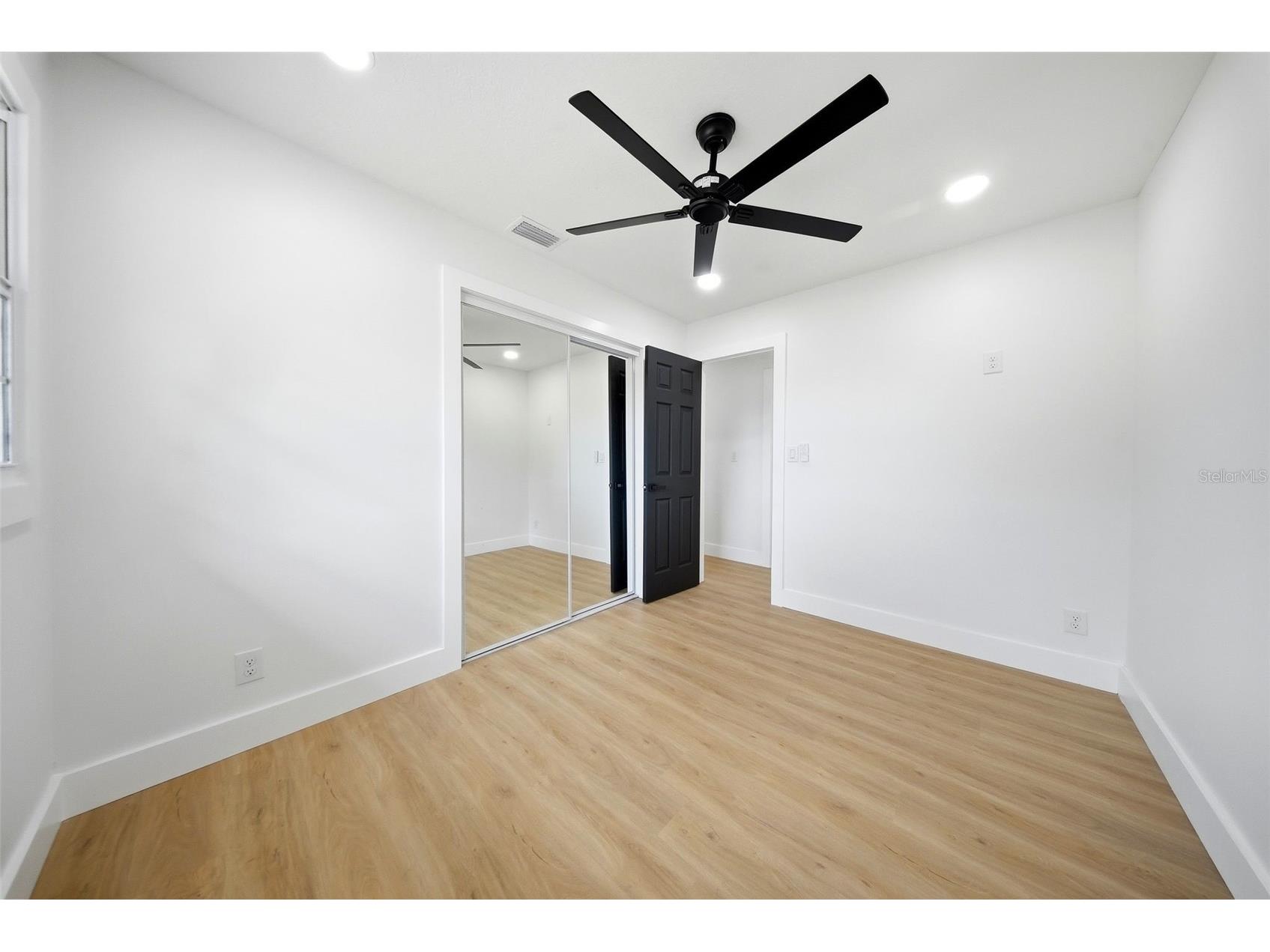 3700 72 Street N Saint Petersburg FL 33710 TB8504971 image30