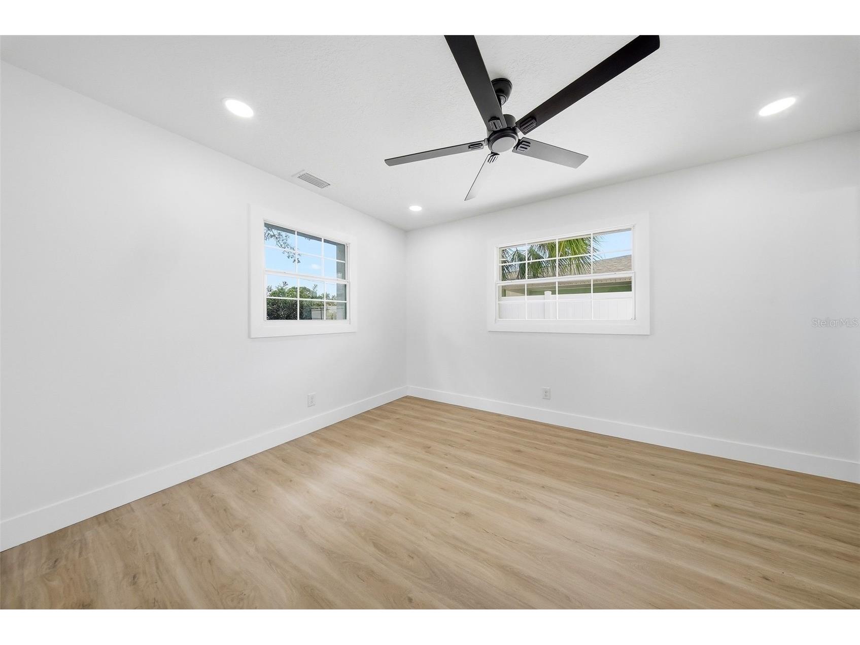 3700 72 Street N Saint Petersburg FL 33710 TB8504971 image31