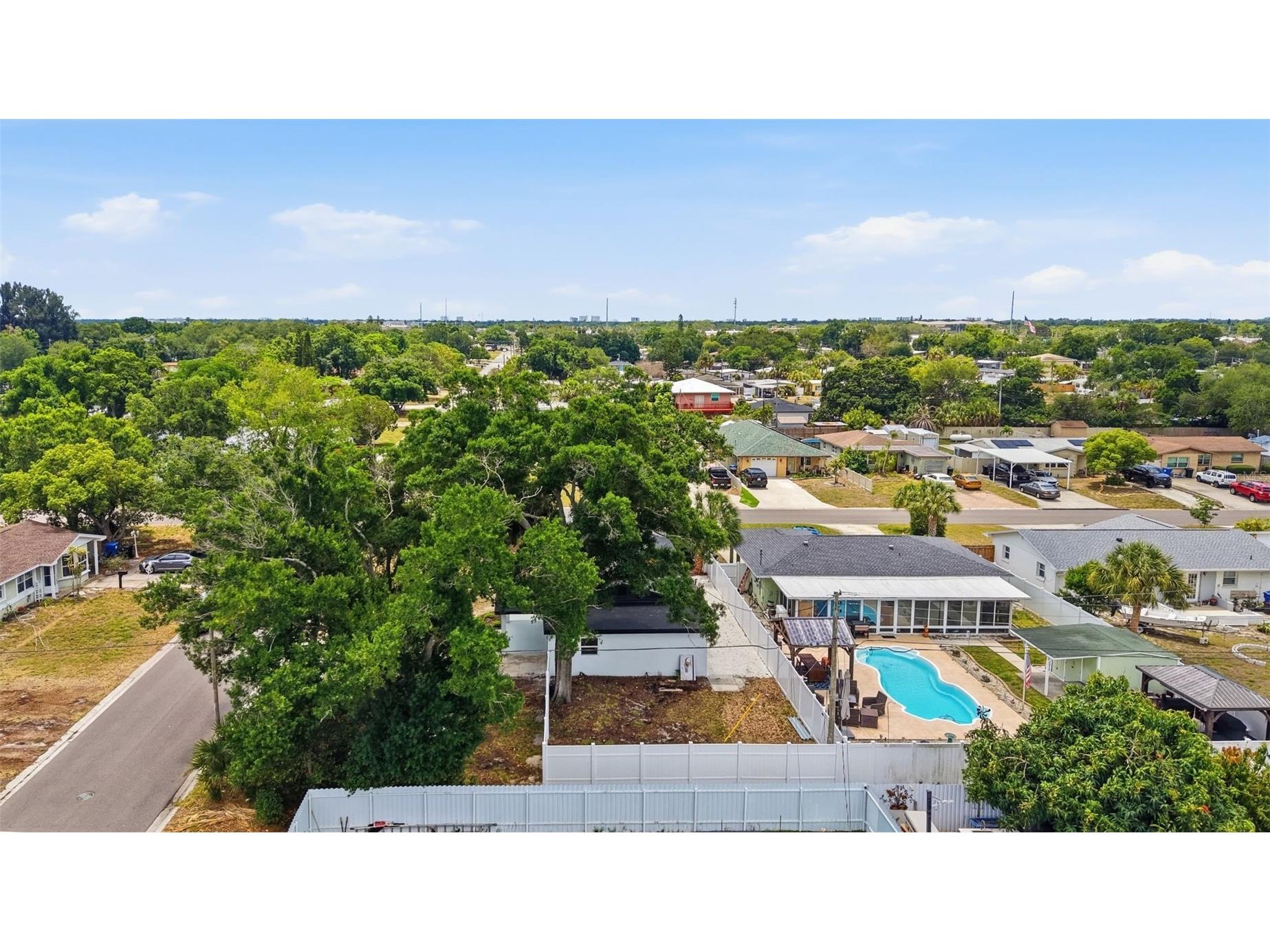 3700 72 Street N Saint Petersburg FL 33710 TB8504971 image41