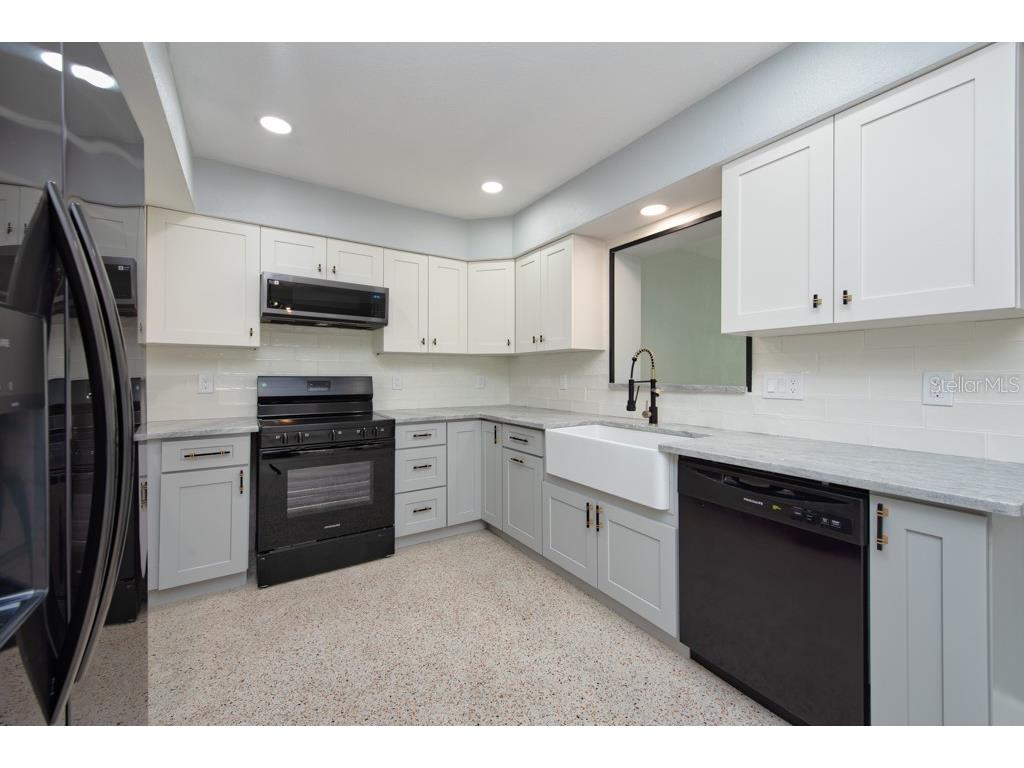 3700 Alabama Avenue NE Saint Petersburg FL 33703 TB8403868 image10