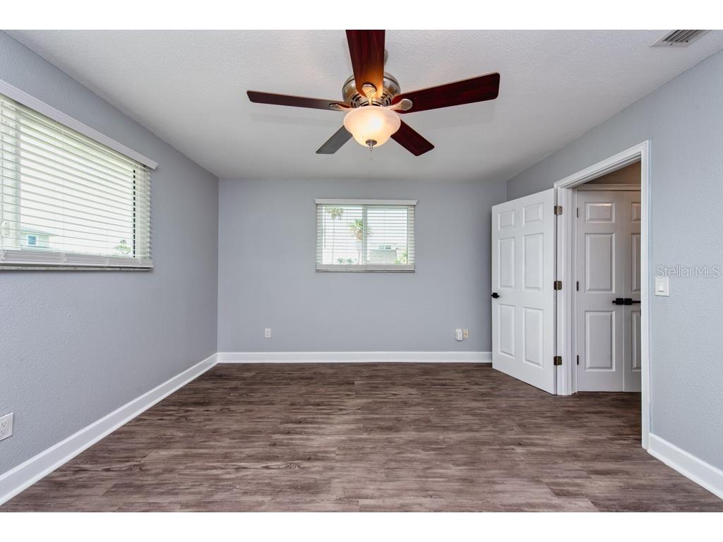 3700 Alabama Avenue NE Saint Petersburg FL 33703 TB8403868 image24