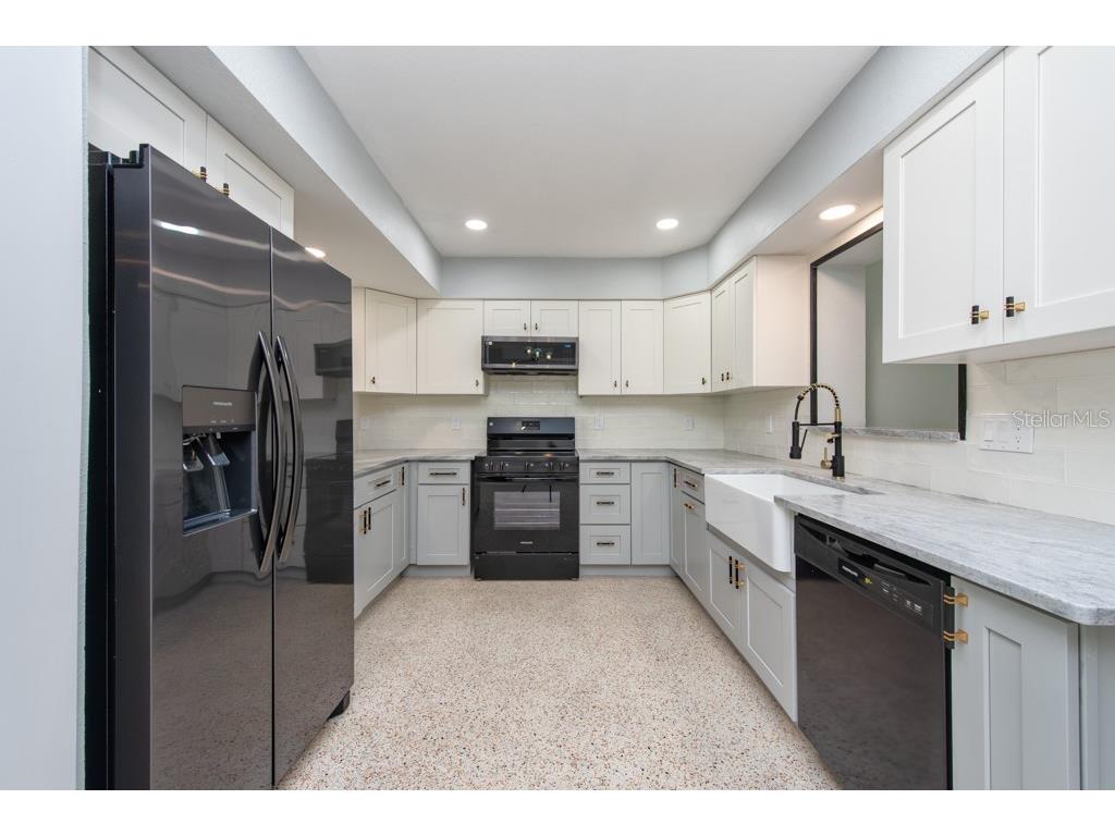 3700 Alabama Avenue NE Saint Petersburg FL 33703 TB8403868 image8