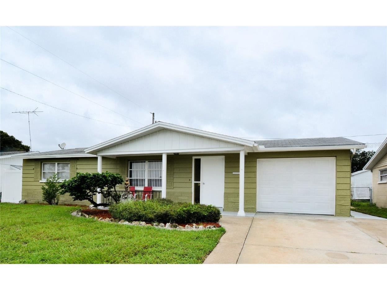 3700 Cambridge Street New Port Richey FL 34652 W7864101 image1