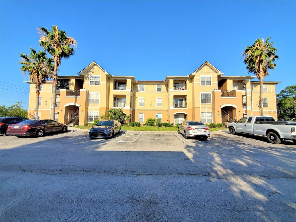 3700 Castle Pines Lane #4027 Orlando FL 32839 O6168594 image1