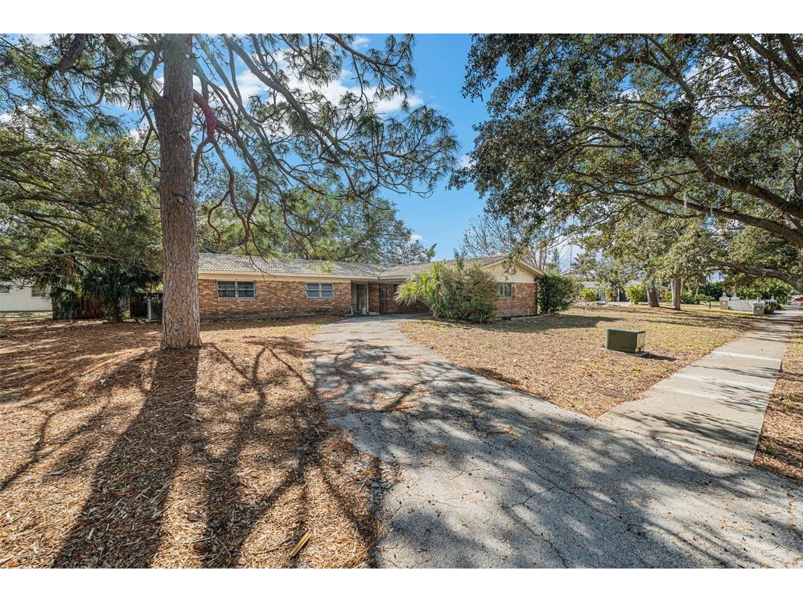 3700 Dana Shores Drive Tampa FL 33634 TB8331124 image1