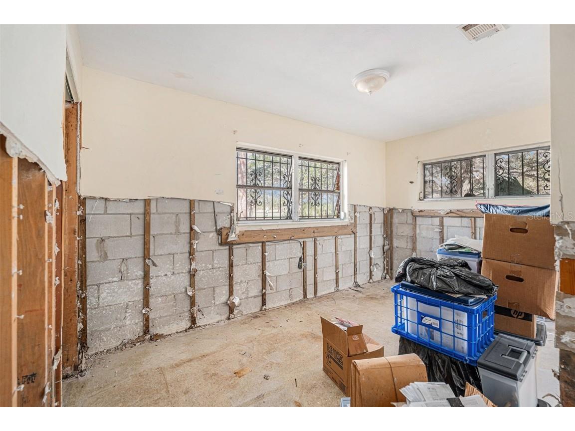 3700 Dana Shores Drive Tampa FL 33634 TB8331124 image14