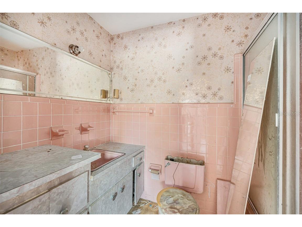 3700 Dana Shores Drive Tampa FL 33634 TB8331124 image16