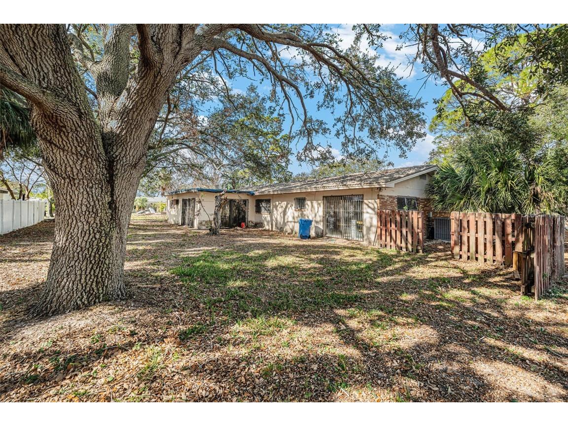 3700 Dana Shores Drive Tampa FL 33634 TB8331124 image18