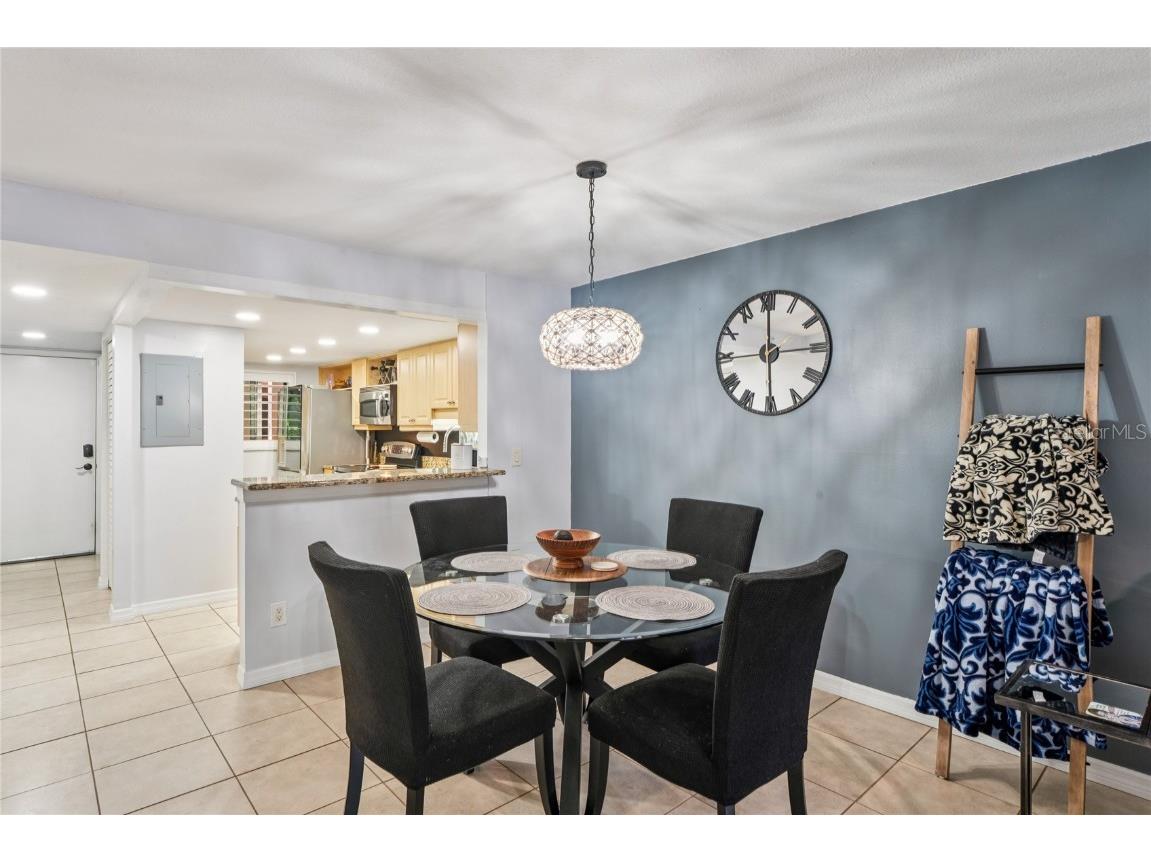 3700 S Osprey Avenue #102 Sarasota FL 34239 TB8454907 image2