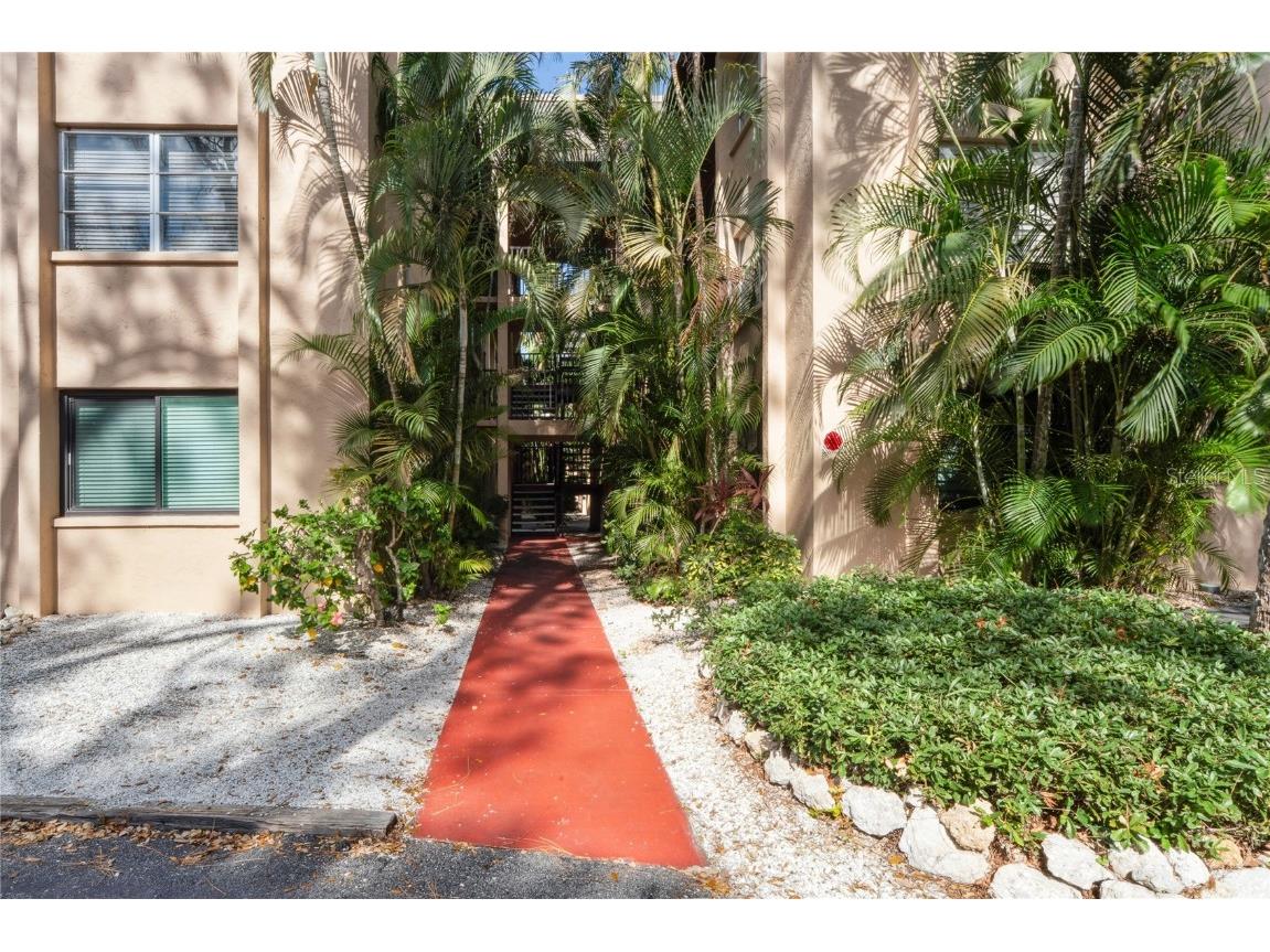 3700 S Osprey Avenue #102 Sarasota FL 34239 TB8454907 image38