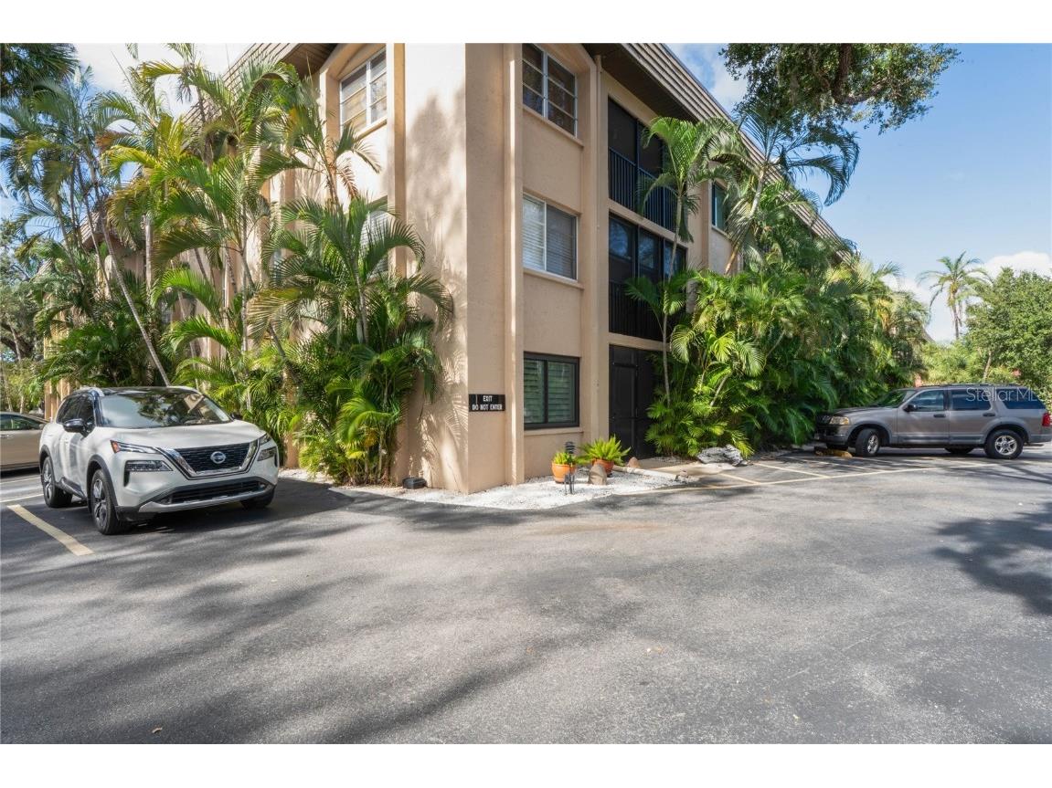 3700 S Osprey Avenue #102 Sarasota FL 34239 TB8454907 image41