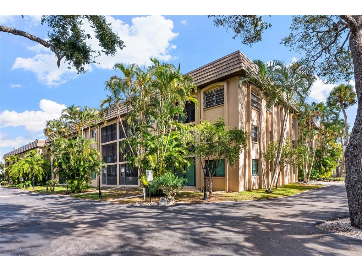 3700 S Osprey Avenue #208 Sarasota FL 34239 A4594242 image1