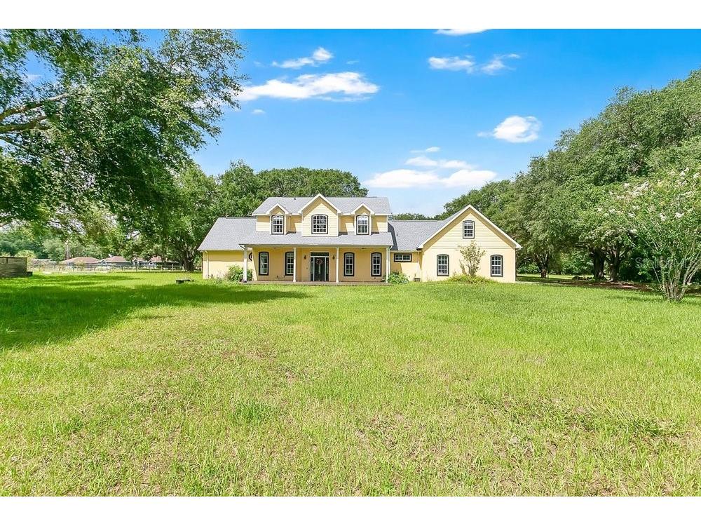 3700 SE 183rd Avenue Road Ocklawaha FL 32179 - LAKE BRYANT O6420790 image1