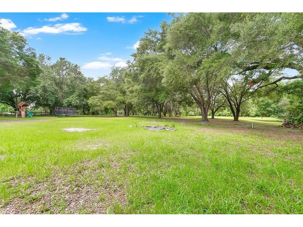 3700 SE 183rd Avenue Road Ocklawaha FL 32179 - LAKE BRYANT O6420790 image41