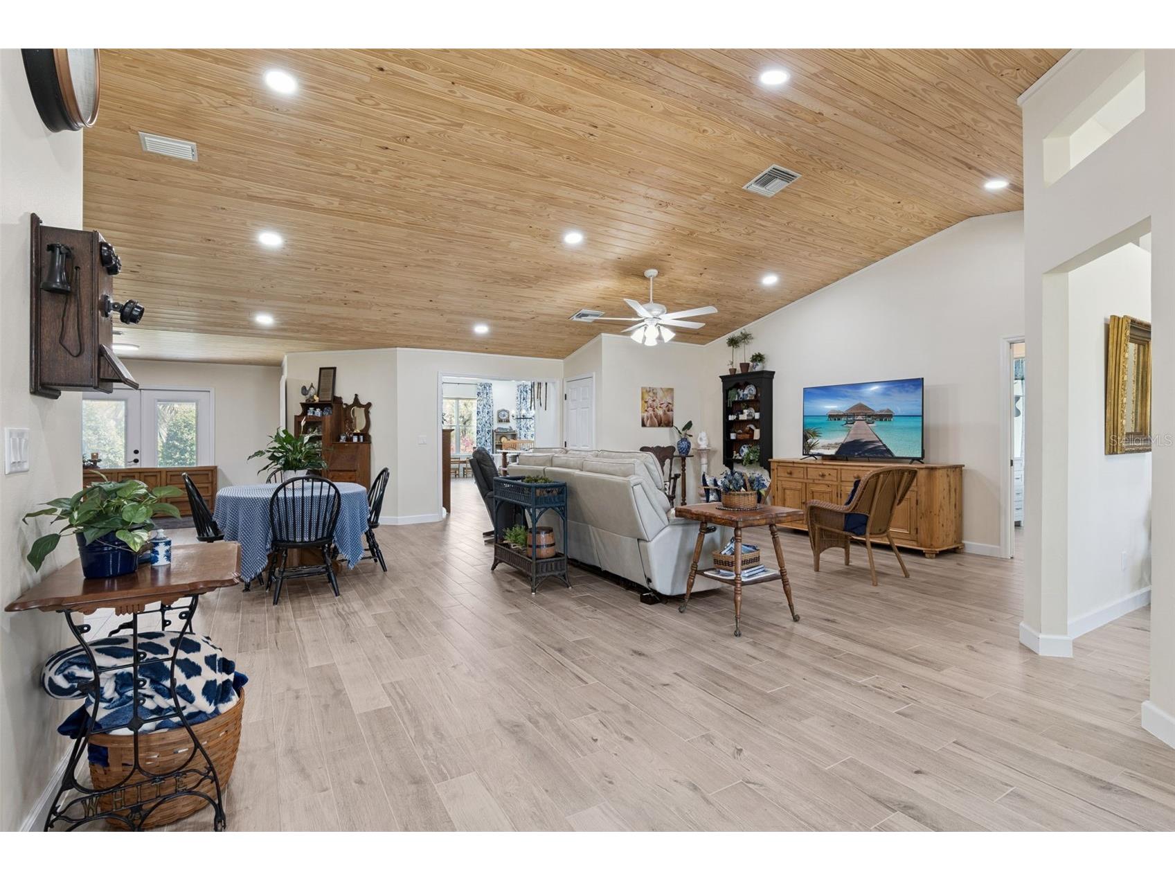 37008 Forestdel Drive Eustis FL 32736 O6386511 image14