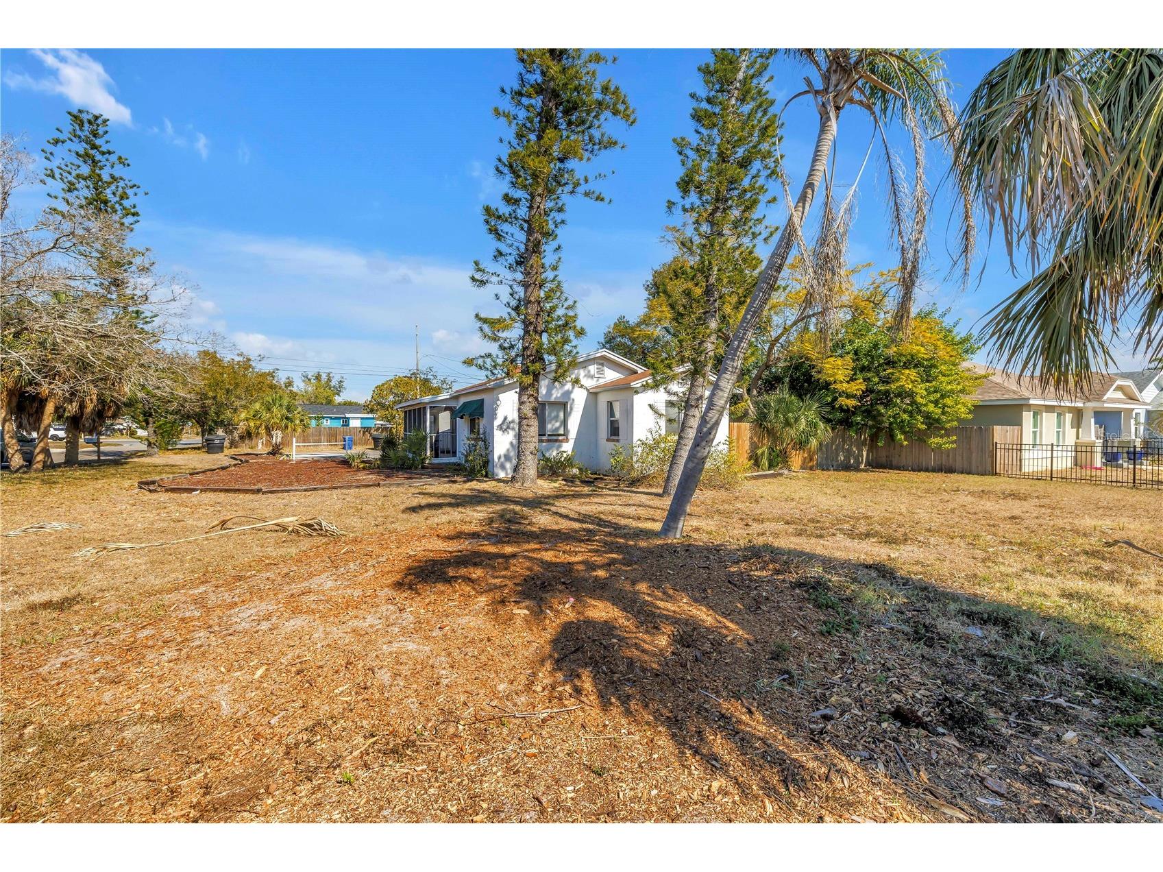 3701 26th Street N Saint Petersburg FL 33713 TB8467558 image13