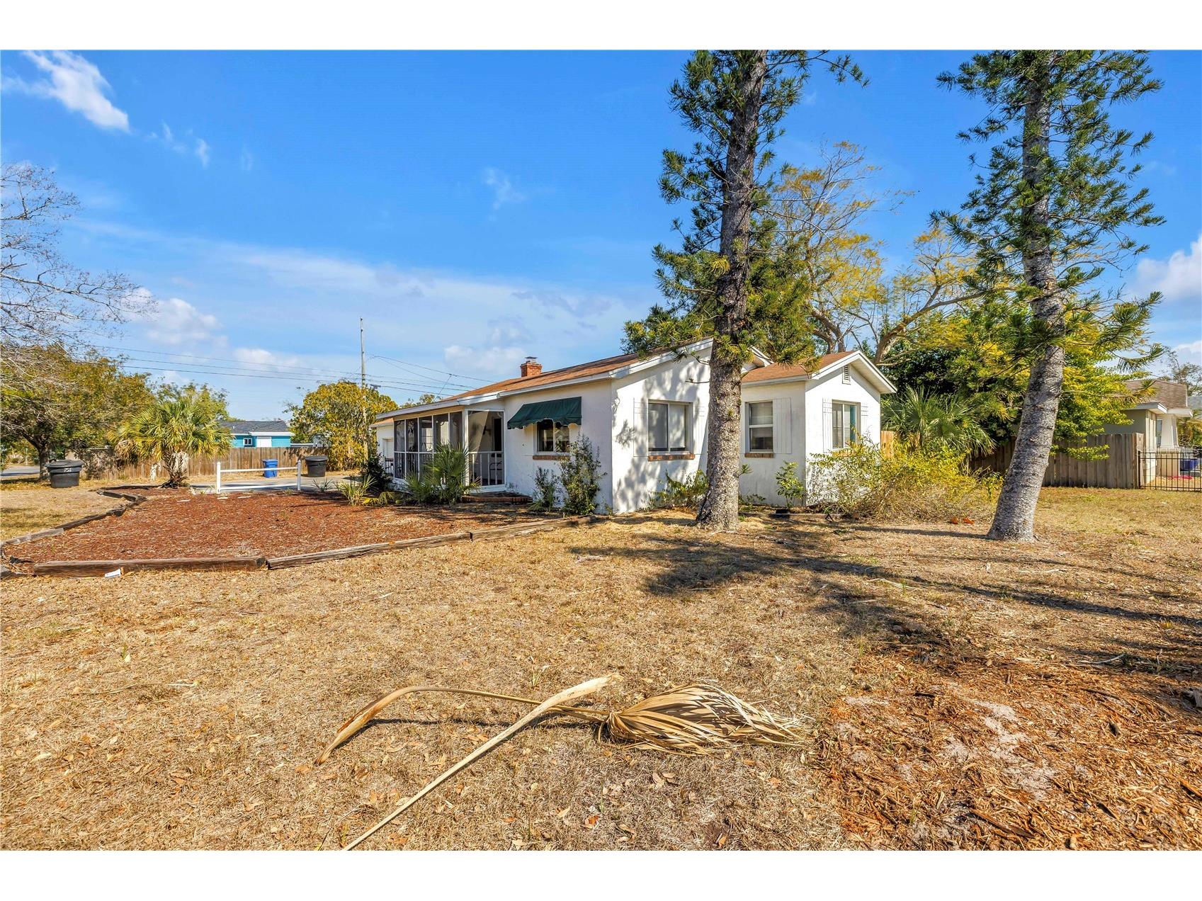 3701 26th Street N Saint Petersburg FL 33713 TB8467558 image18