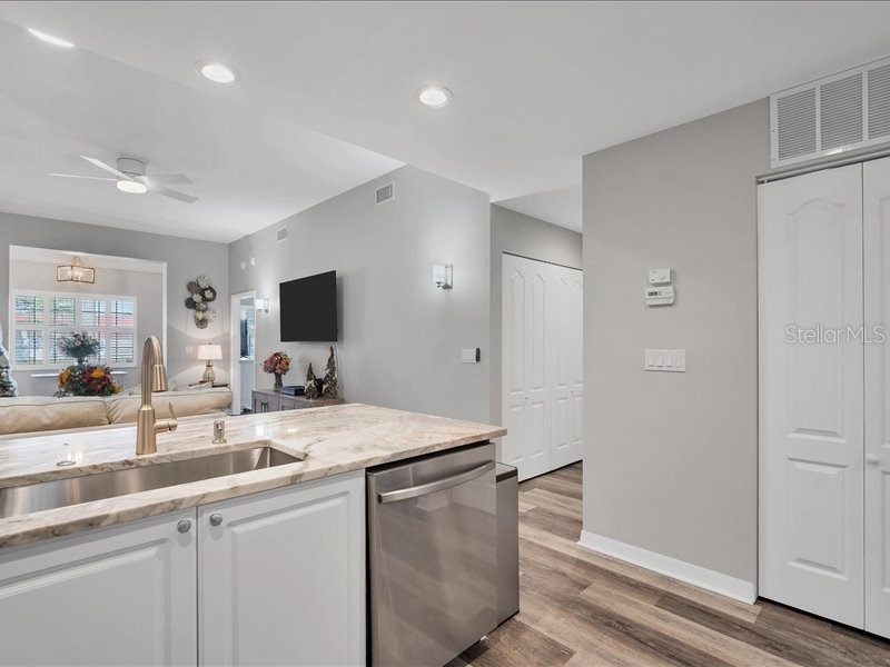 3701 54th Drive W #102 Bradenton FL 34210 A4687258 image13