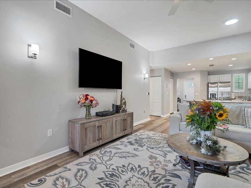 3701 54th Drive W #102 Bradenton FL 34210 A4687258 image8