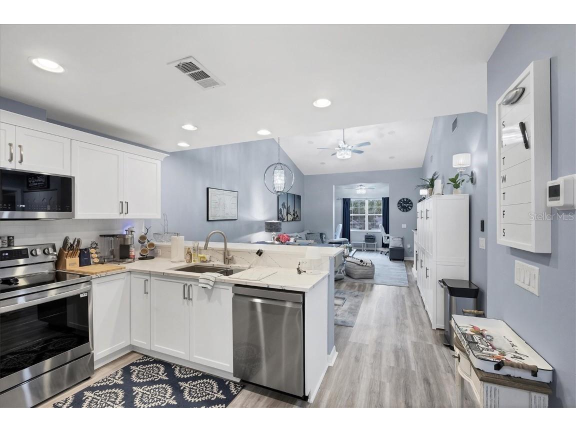 3701 54th Drive W #202 Bradenton FL 34210 A4664359 image10