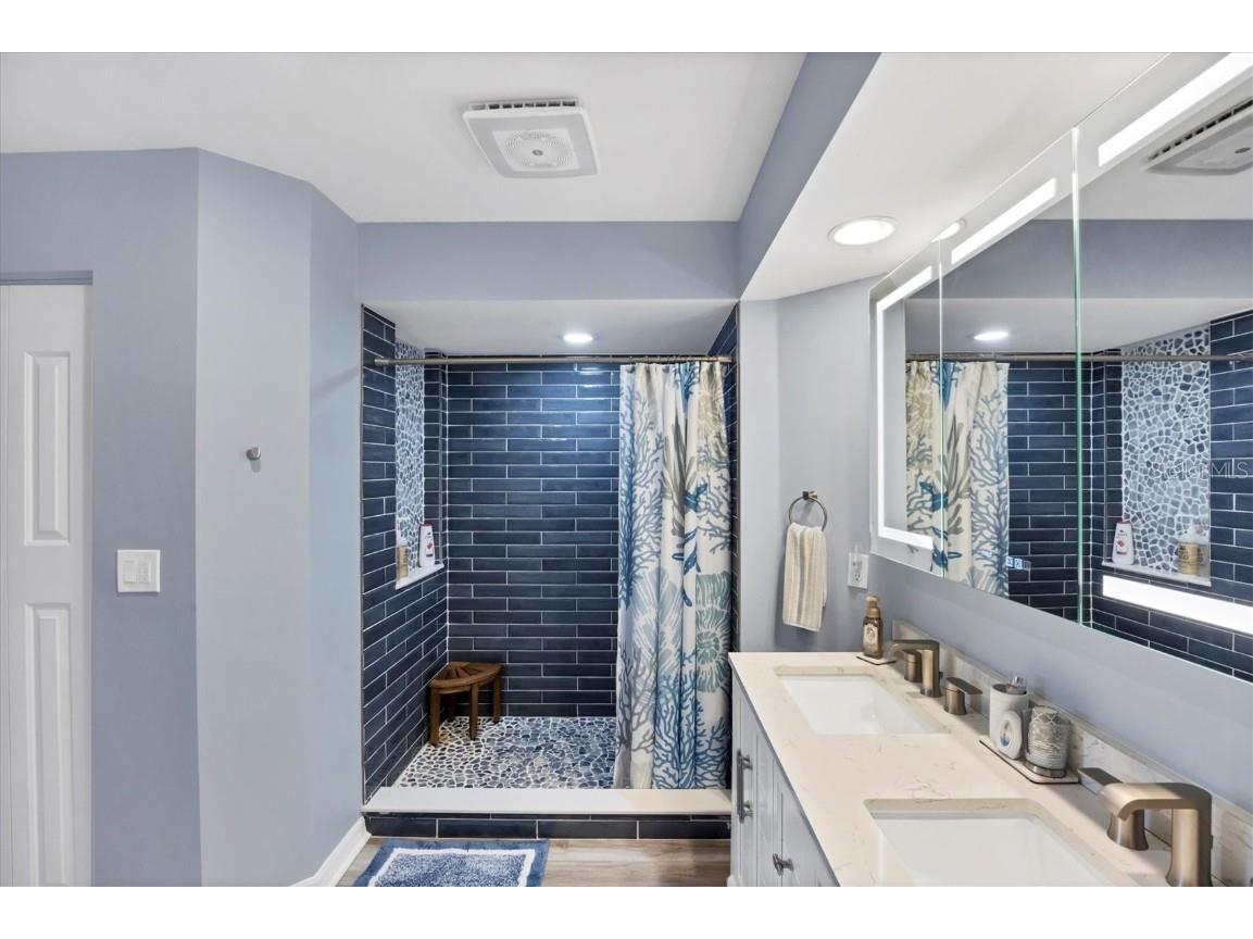 3701 54th Drive W #202 Bradenton FL 34210 A4664359 image21