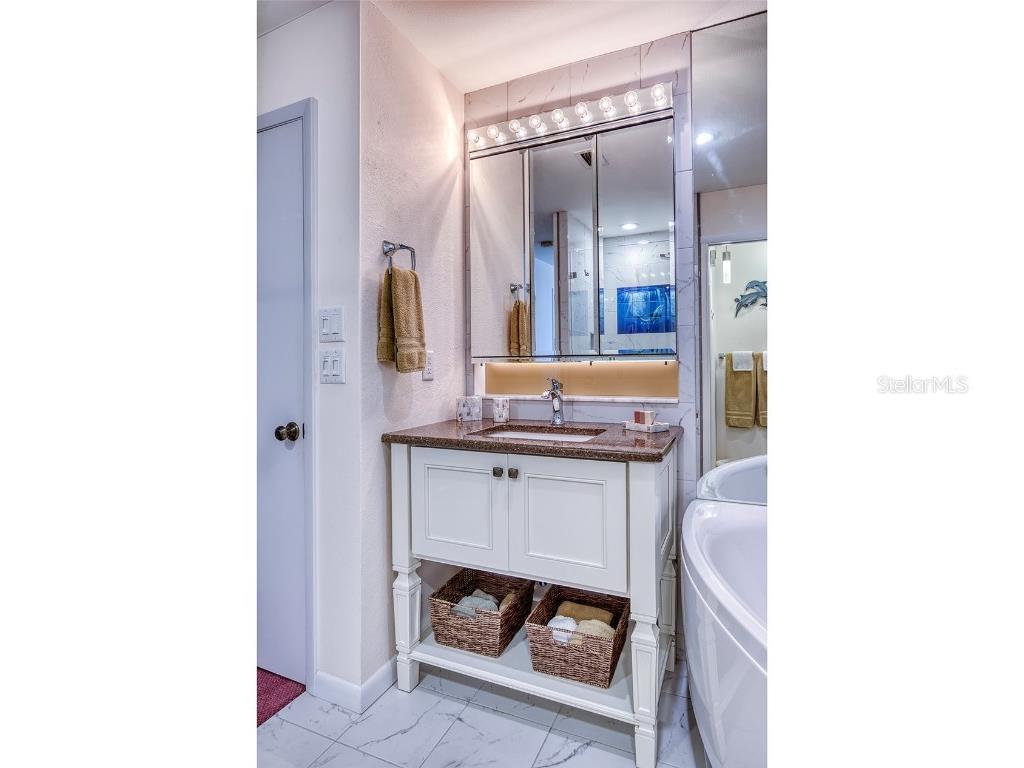 3701 5th Avenue #1 Holmes Beach FL 34217 A4651140 image25