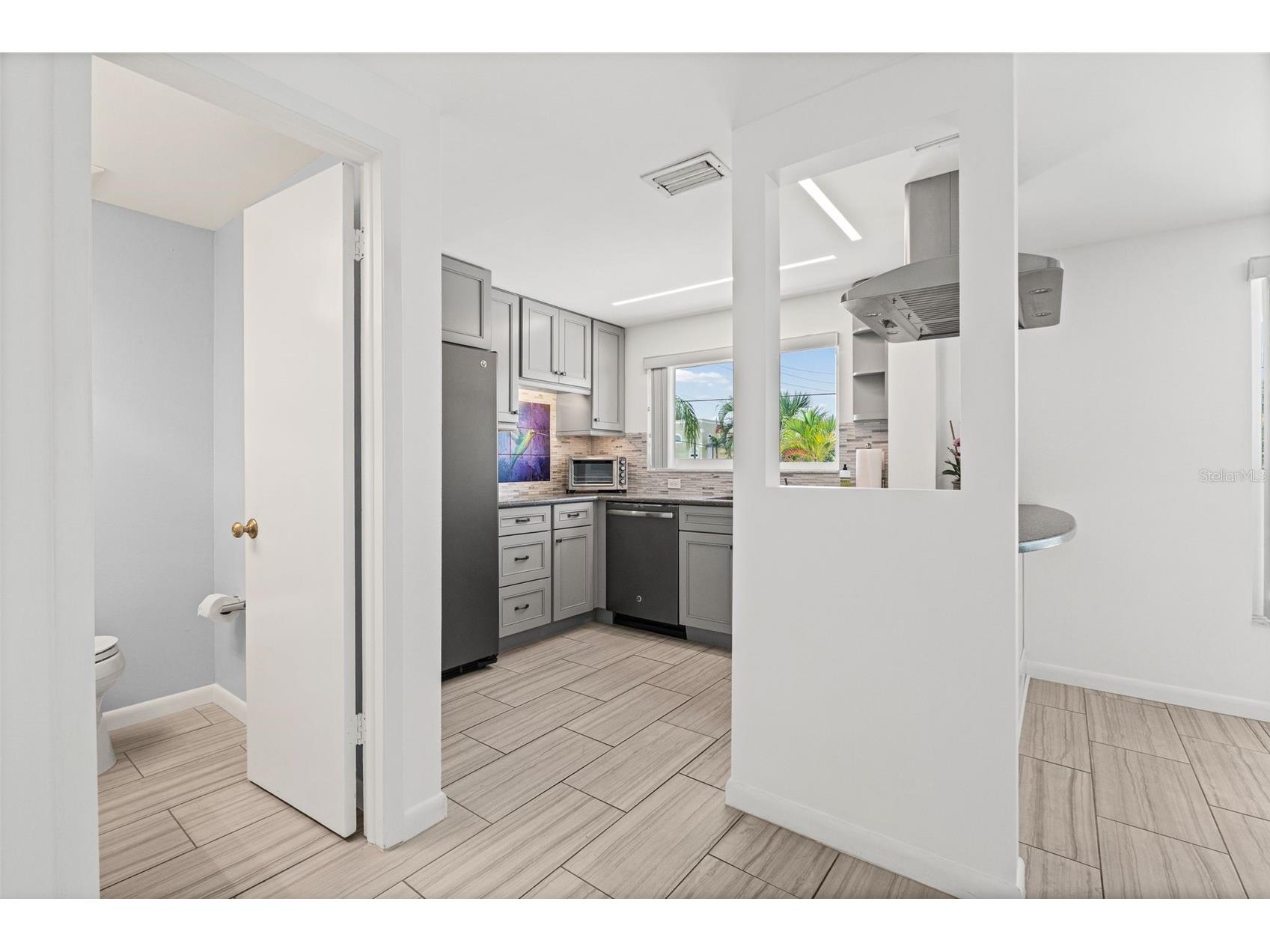 3701 5th Avenue #1 Holmes Beach FL 34217 A4686018 image14