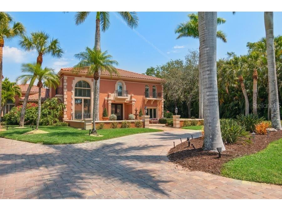 3701 Boca Pointe Drive Sarasota FL 34238 A4564767 image1