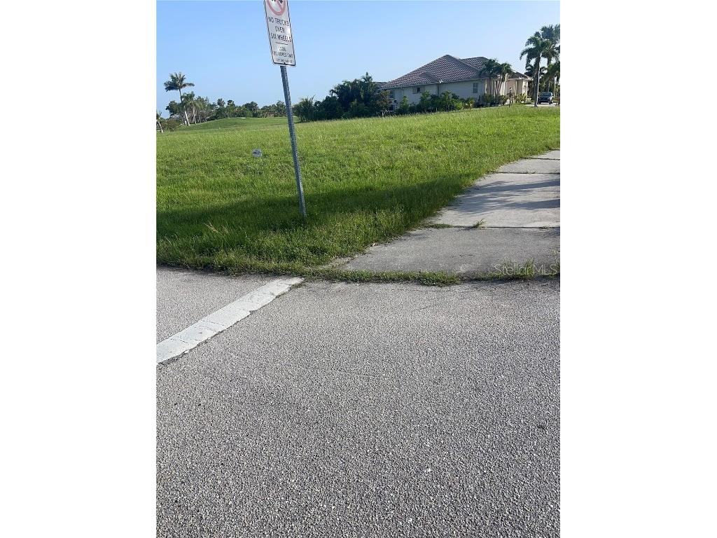 3701 Bordeaux Drive Punta Gorda FL 33950 A4653511 image10