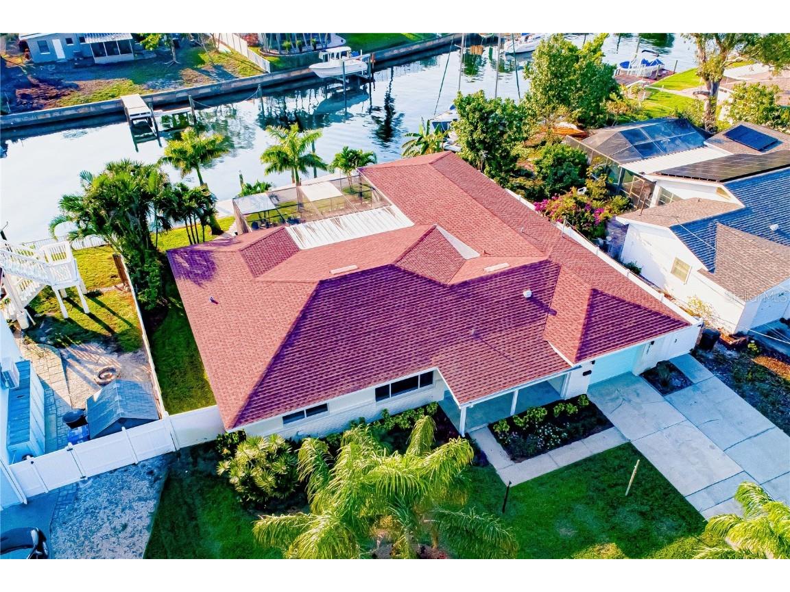 3701 Coquina Key Drive SE Saint Petersburg FL 33705 - COQUINA KEY U8184772 image1