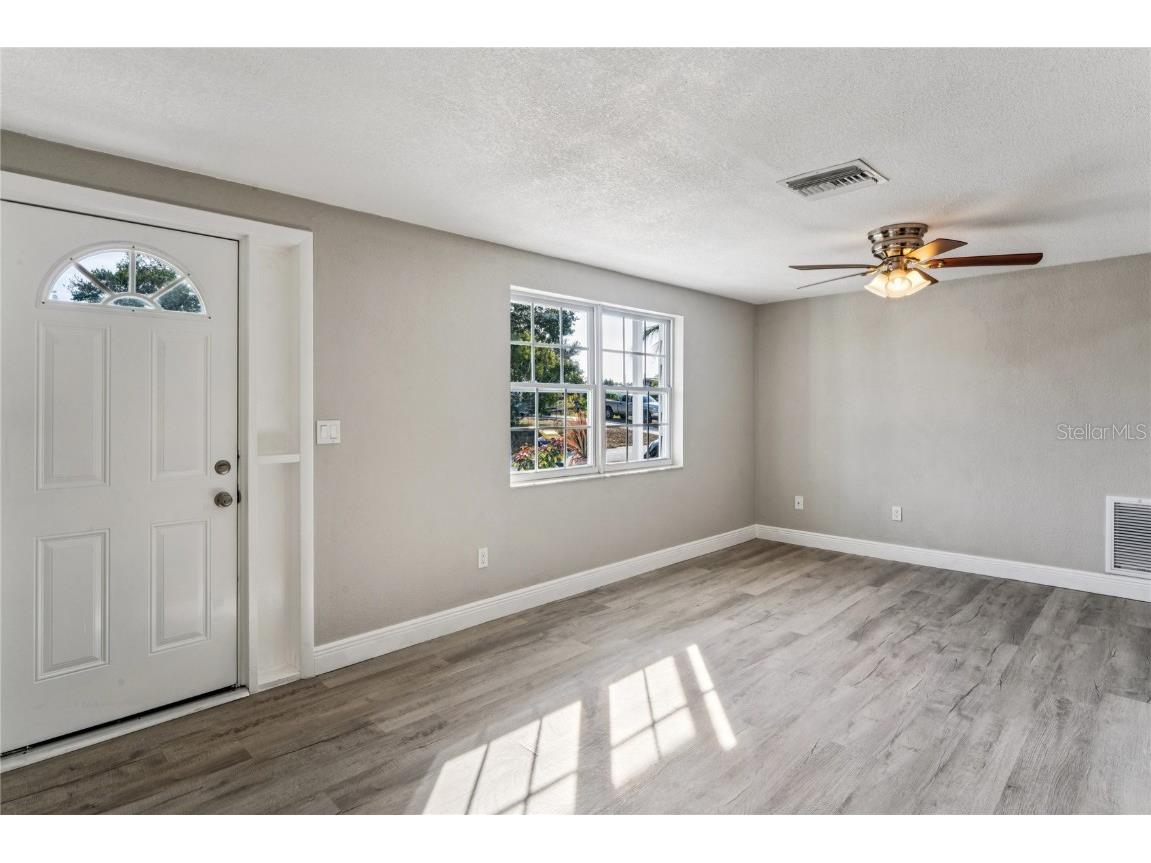 3701 Devonshire Drive Holiday FL 34691 W7881278 image7