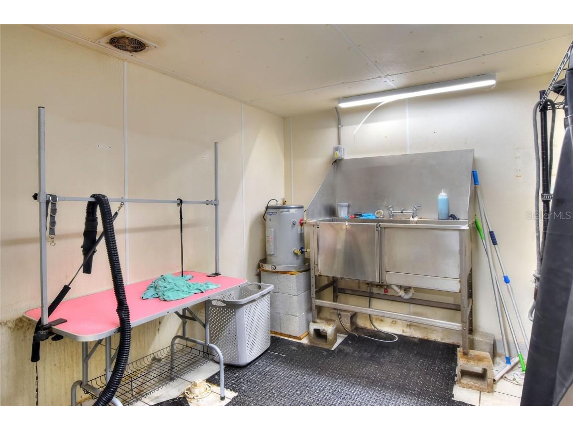 3701 E Trapnell Road Plant City FL 33566 TB8418037 image48