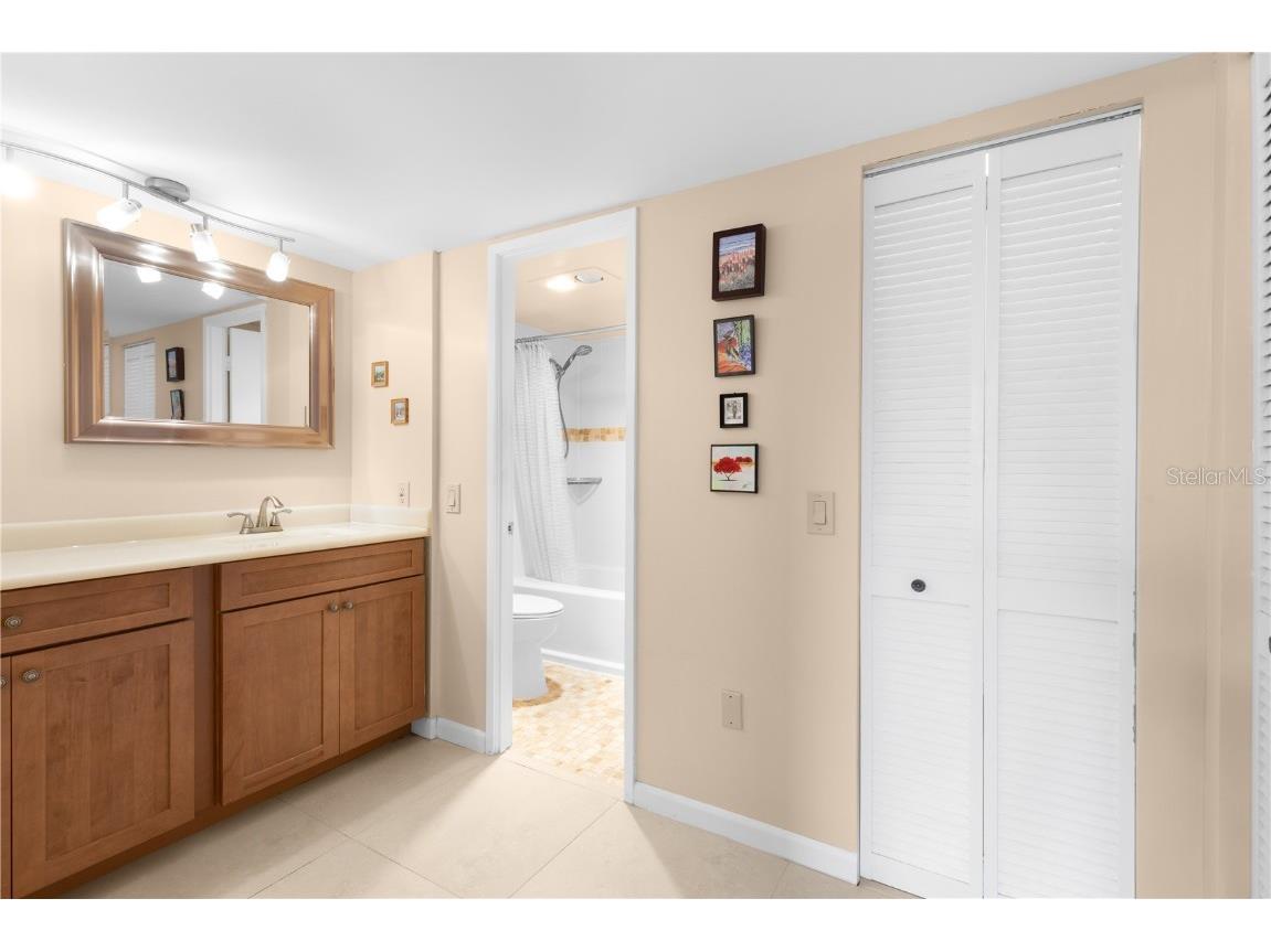 3701 N Country Club Drive #1009 Aventura FL 33180 TB8441826 image17