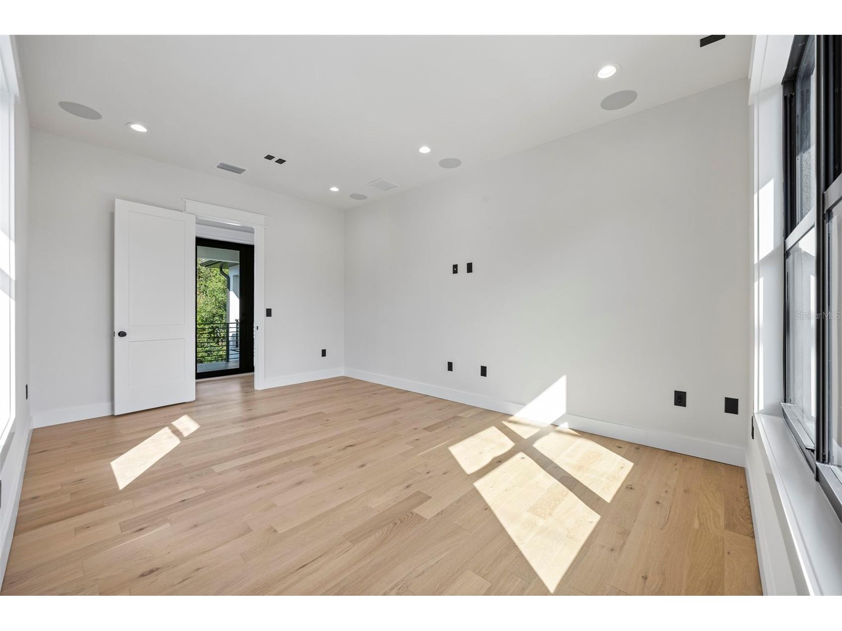 3701 S Lynwood Avenue Tampa FL 33611 TB8510477 image84